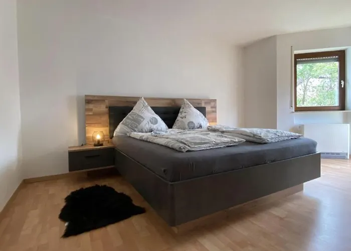 Lorbeer * ウールディンゲン・ミュールホーフェン